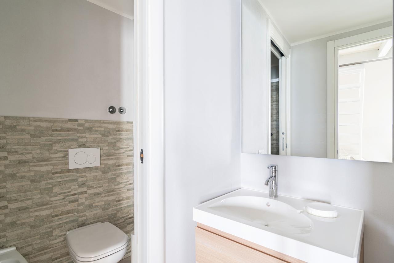 Charme And Lake View - Bymyhomeincomo Moltrasio Exterior photo